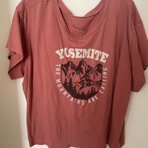 Torrid Yosemite cropped shirt